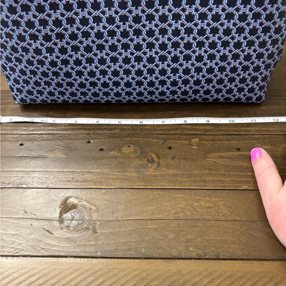 Kate Spade Black and White Tote Bag - Picture 8 of 10